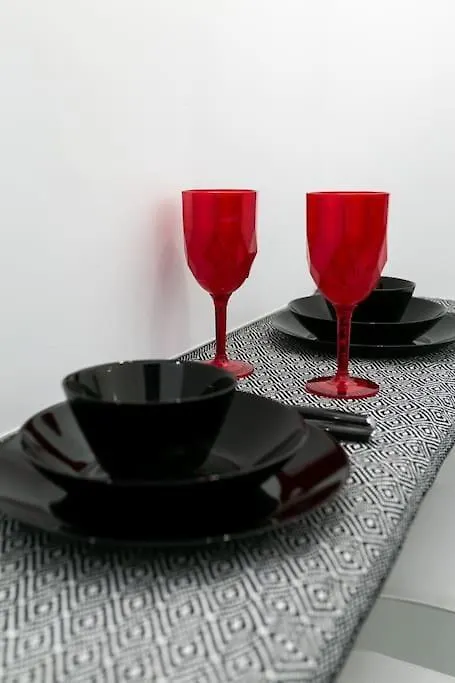 Μarble Suite. 40Sqm Center. Gas Heating. Private Entrance.Secured24H Θεσσαλονίκη