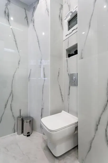 Μarble Suite. 40Sqm Center. Gas Heating. Private Entrance.Secured24H Θεσσαλονίκη