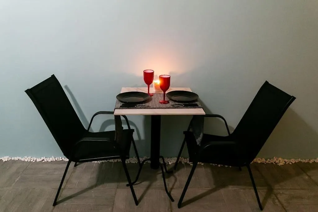 Μarble Suite. 40Sqm Center. Gas Heating. Private Entrance.Secured24H Thessalonique 0*,